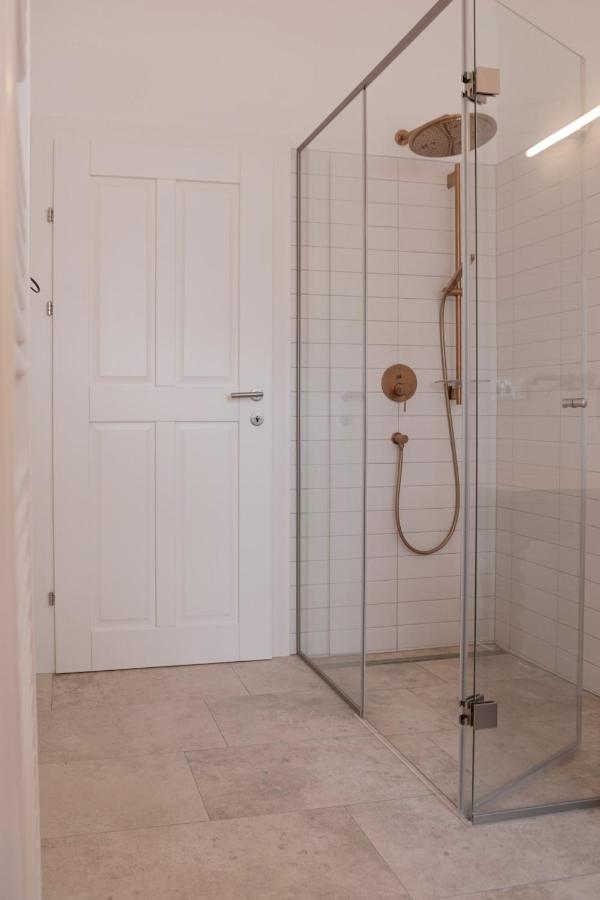 Alter Pfarrhof Egg Apartment Hermagor-Pressegger See Luaran gambar